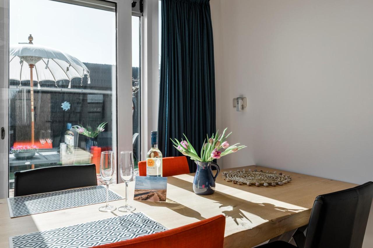Strandhuis De Zeeparel Met Hottub เพทเทิน ภายนอก รูปภาพ
